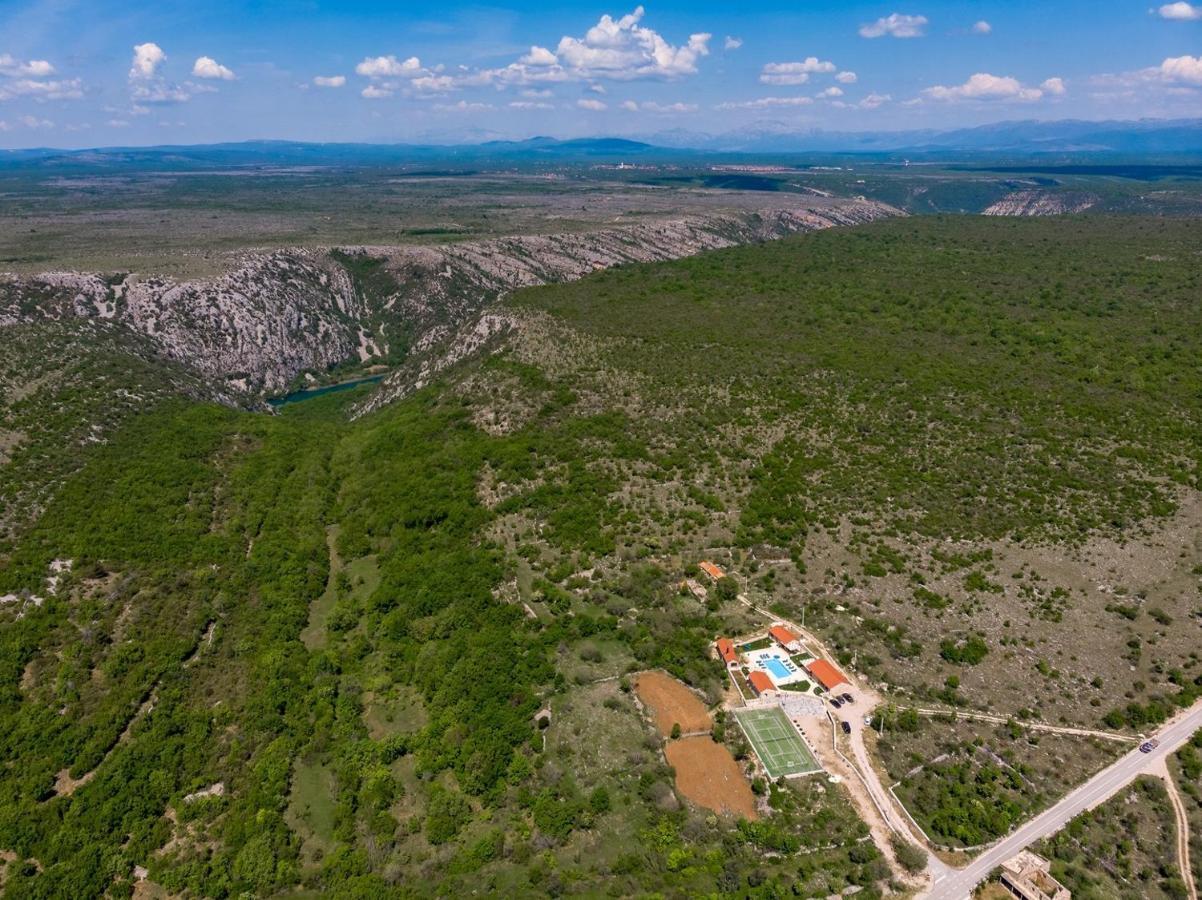 New! Promina Luxury Villa With 72Sqm Heated Pool, Jacuzzi, Infrared Sauna, Tennis Court, Media Room Bogatić Exterior foto